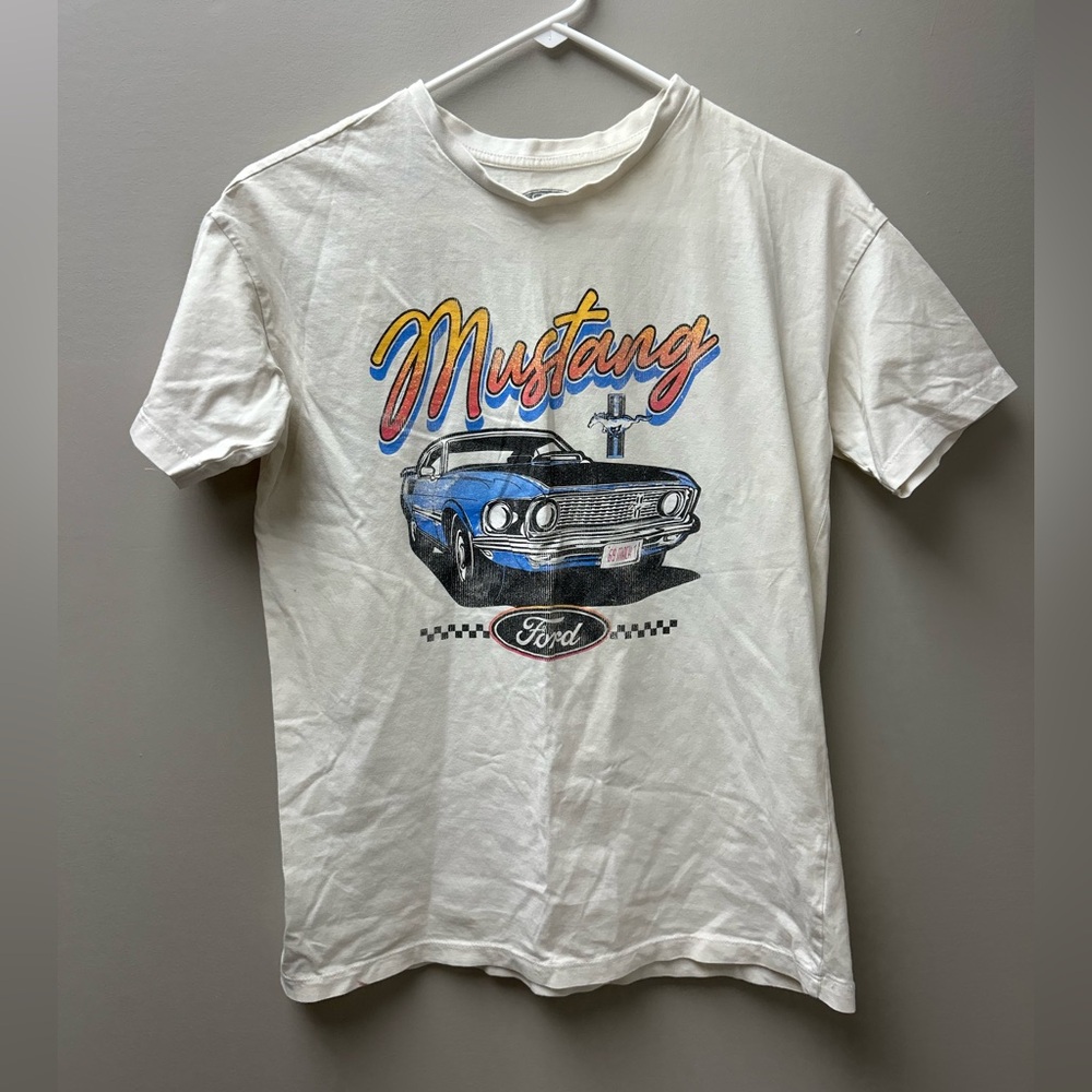 Ford Mustang‎ Women’s Beige Graphic T Shirt
